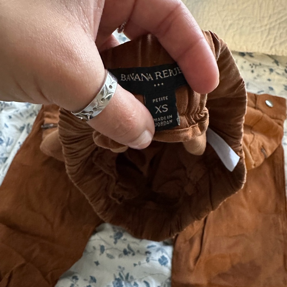 Banana Republic Tan Trousers XS